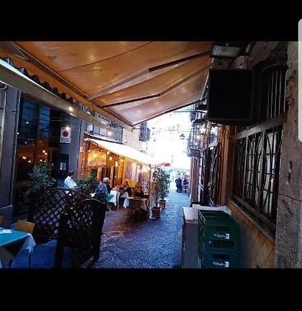 Casa Carolina A Toledo Bed & Breakfast Neapol